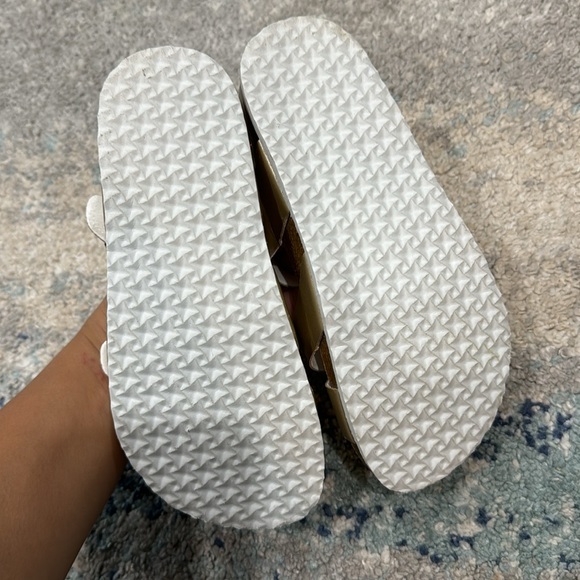 Girls sandals - Picture 2 of 4